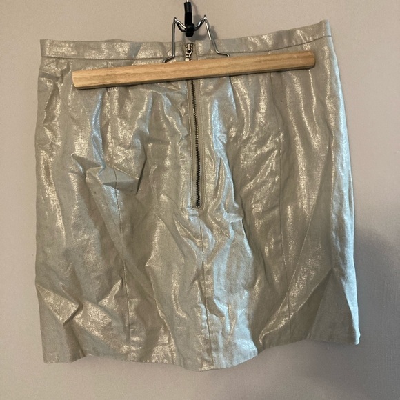 H&M gold shimmer mini skirt - Picture 2 of 5